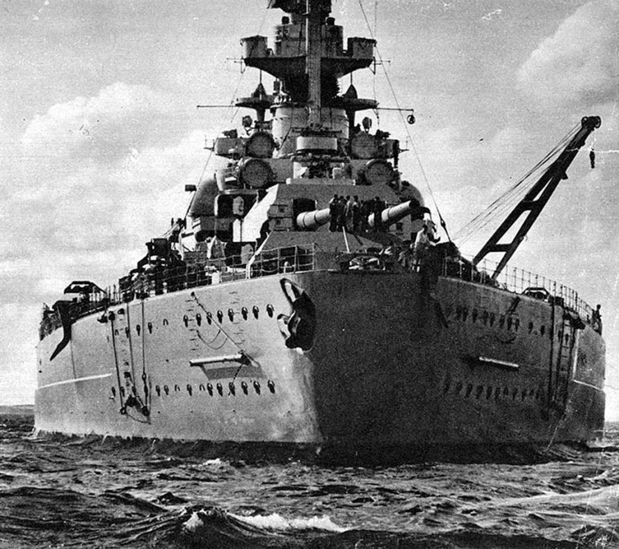 Линкор бисмарк