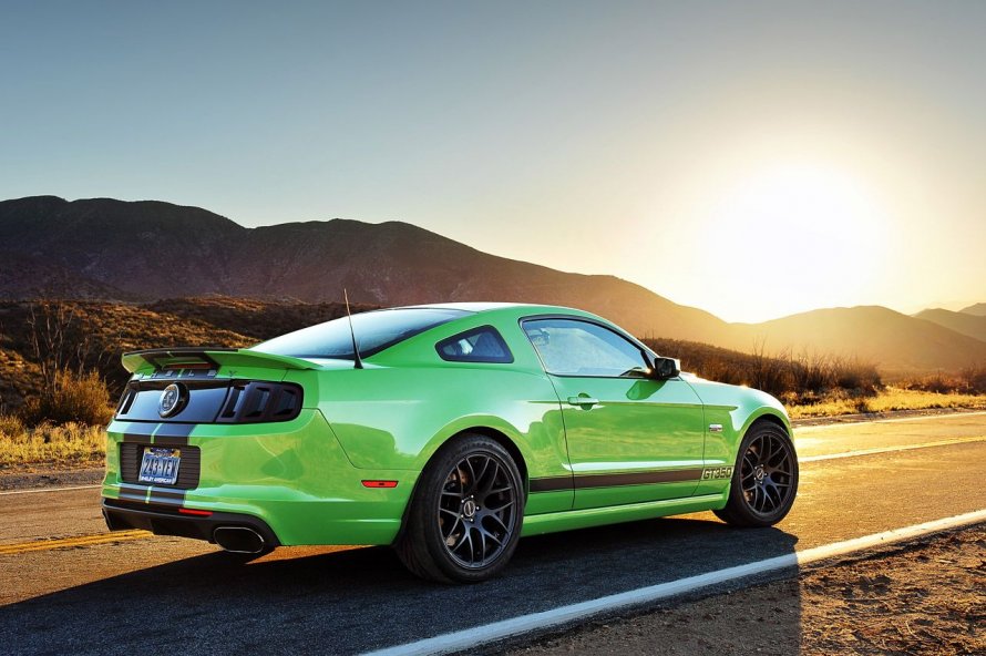 Ford Mustang Shelby gt350 2013