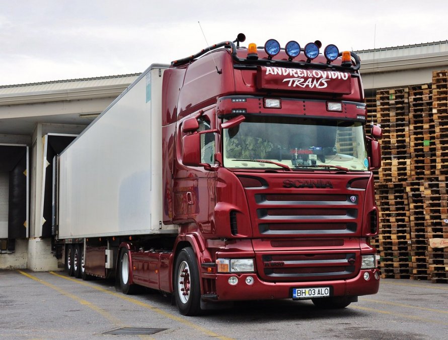 Scania r500 v8