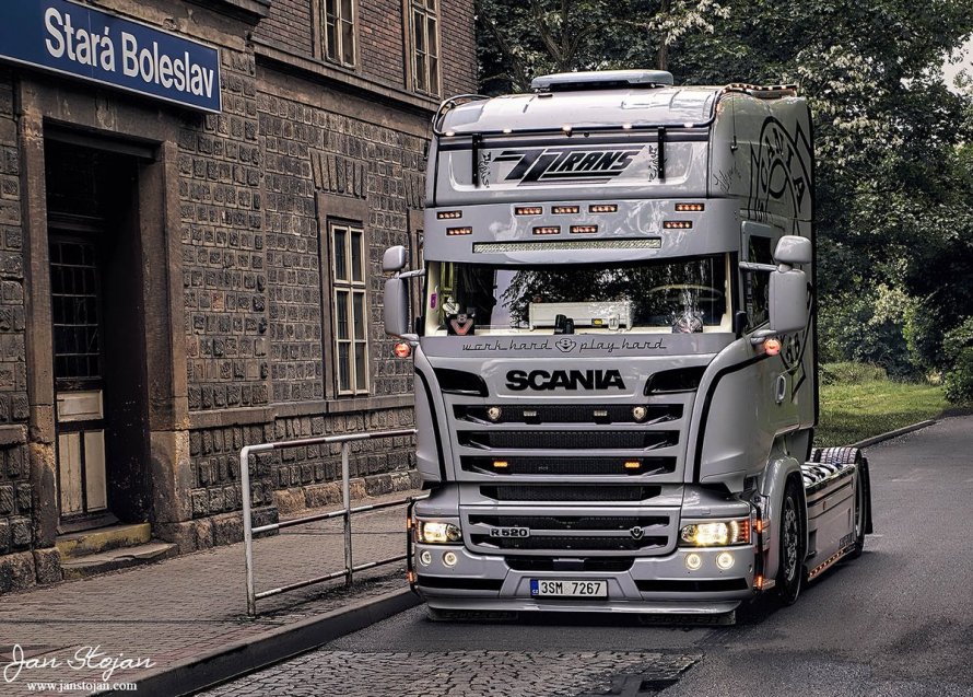 Scania 164