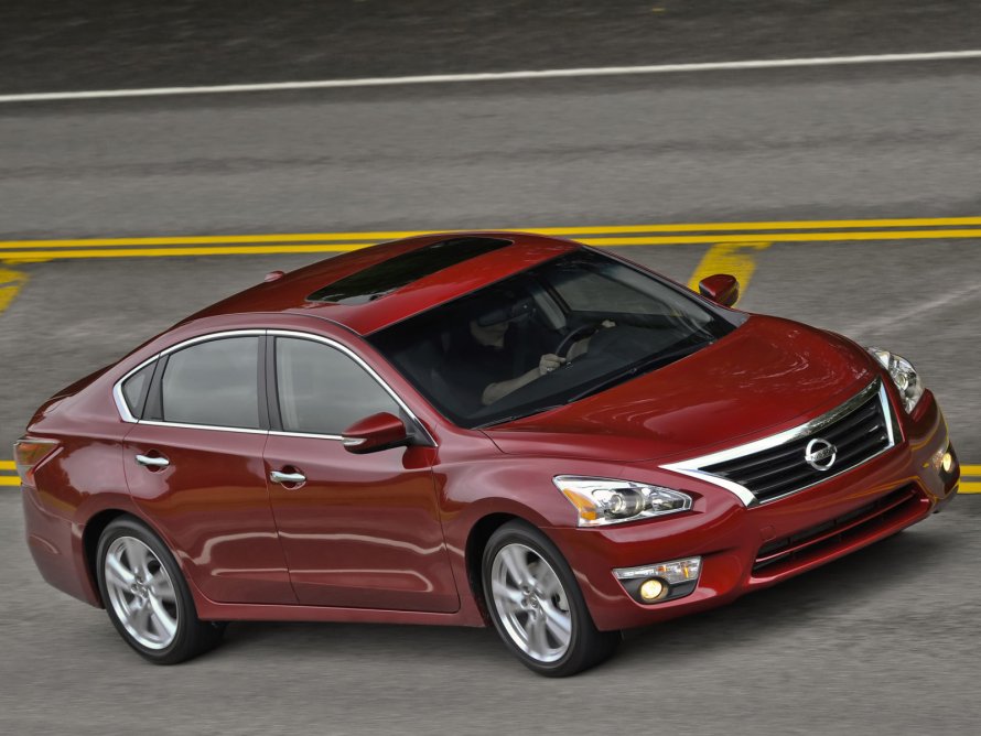 Nissan Altima 2011