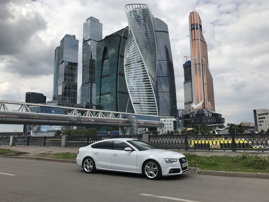 Парковка Москоу Сити