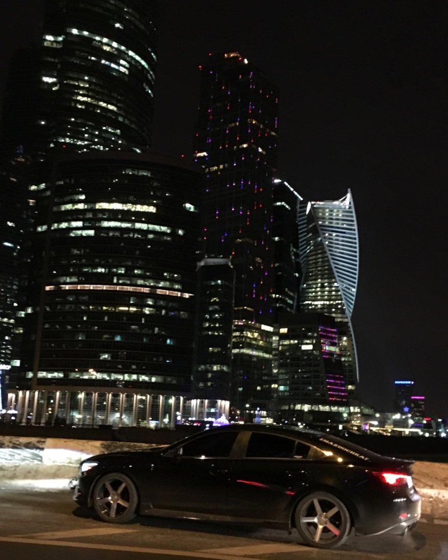 Ночная Москва на машине