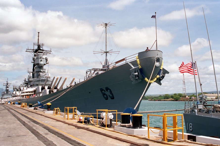 USS Missouri BB-63