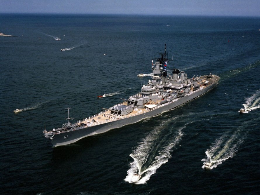Линкор USS Missouri