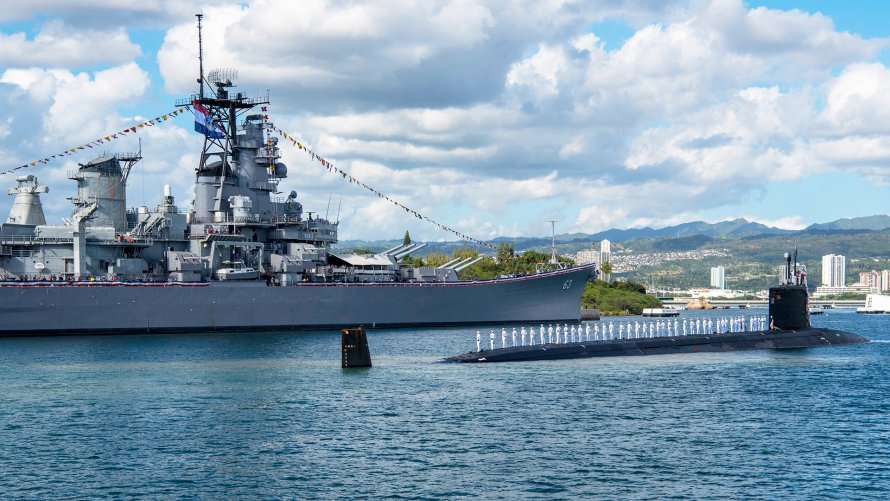Линкор USS Missouri