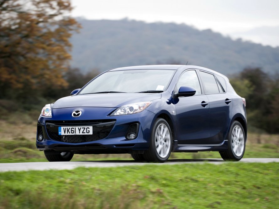 Mazda Axela 2015
