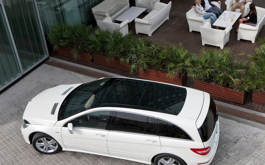 Mercedes r class avto