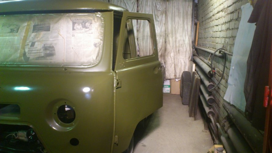 УАЗ 3303 цвет хаки