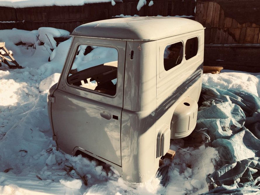 УАЗ бортовой 3303 кабина