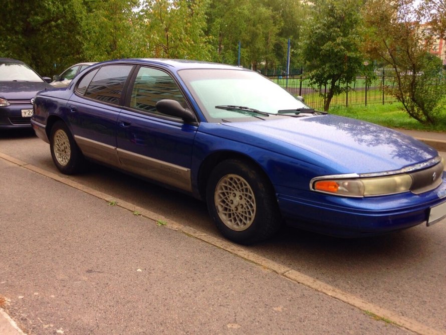 Chrysler LHS 3.5 at, 1994