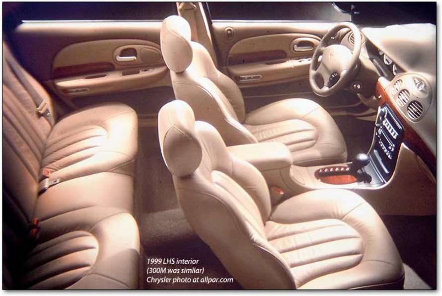 Chrysler LHS 1994 салон