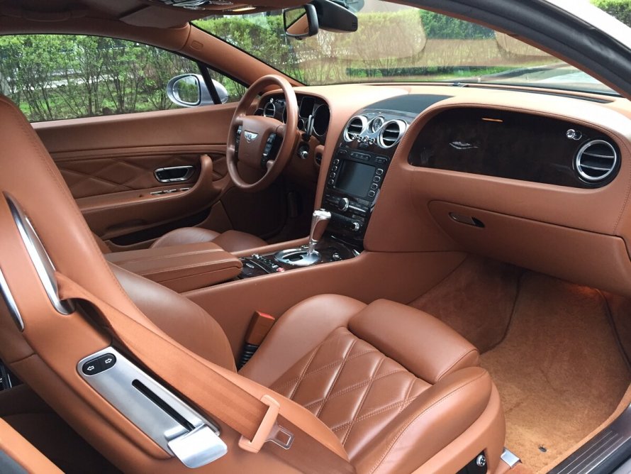 Bentley Continental gt салон