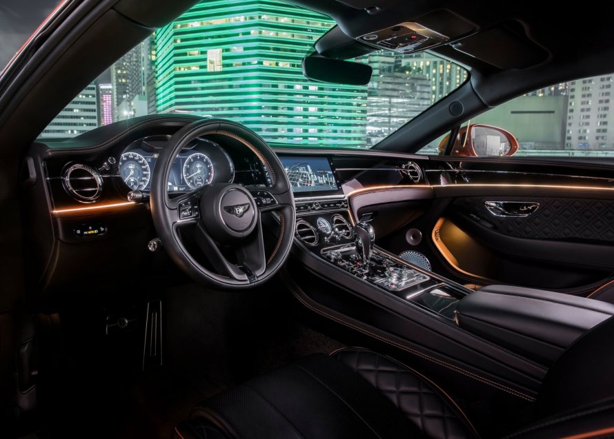 Bentley Continental gt 2020 салон