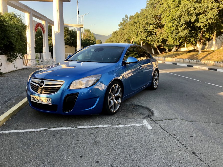 Opel Insignia OPC