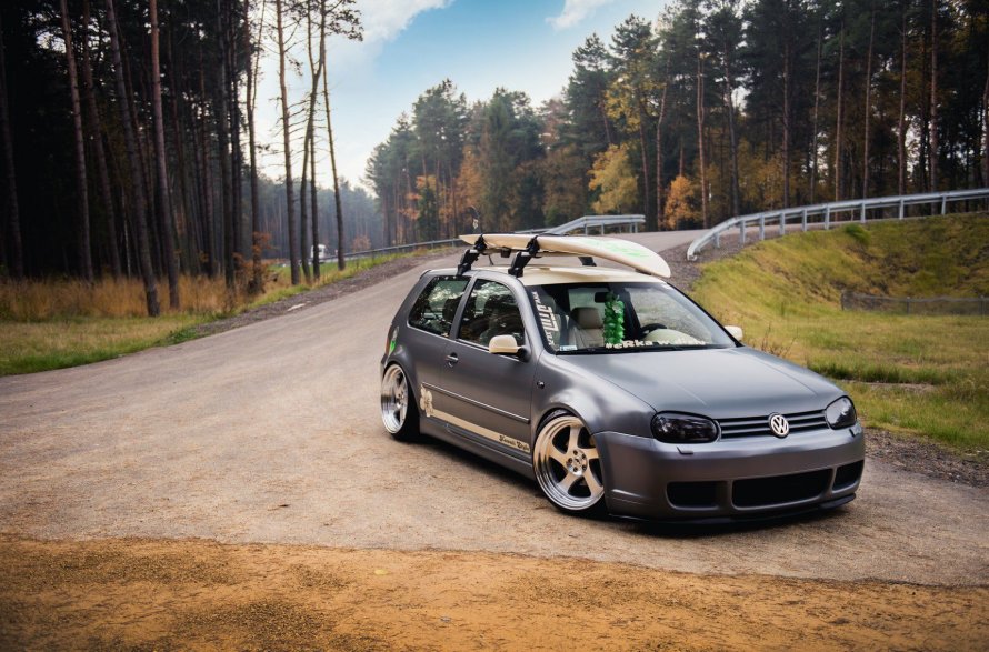 Volkswagen Golf GTI mk4