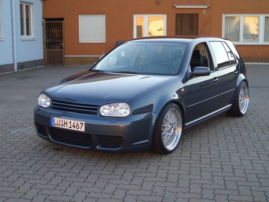 Volkswagen Golf GTI mk4