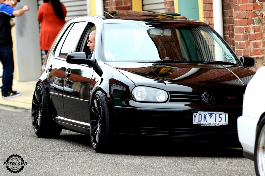 Volkswagen Golf 3 GTI чёрный