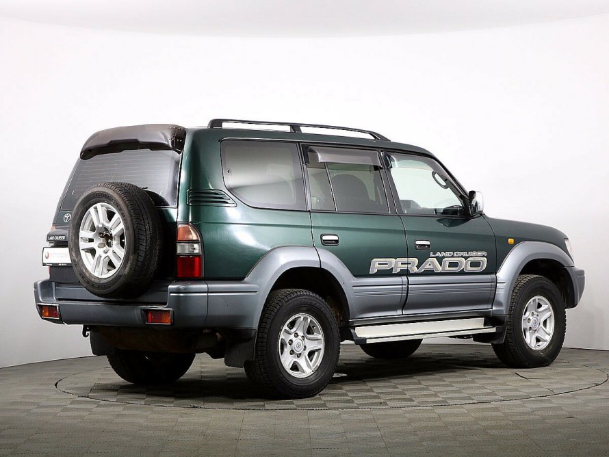 Toyota Land Cruiser 90