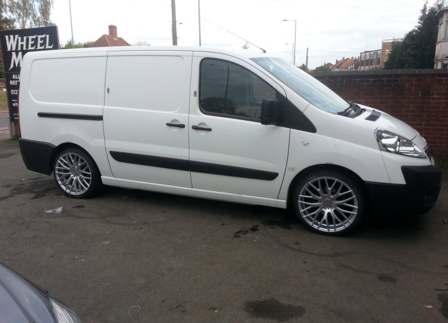 Peugeot Expert 2020 литые диски
