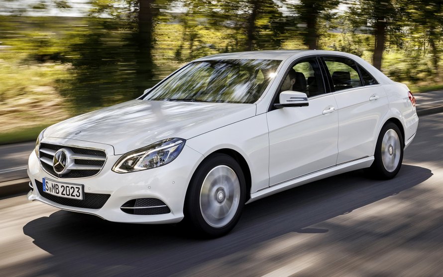 Mercedes Benz e200