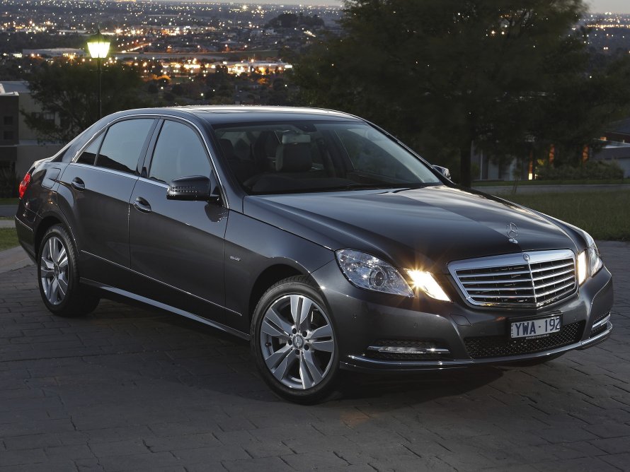 Mercedes Benz e200 w212