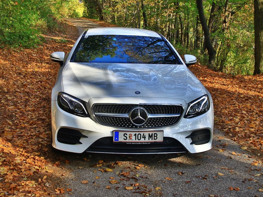 Mercedes Benz e200