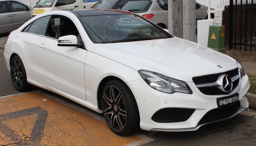 Mercedes Benz e200 AMG