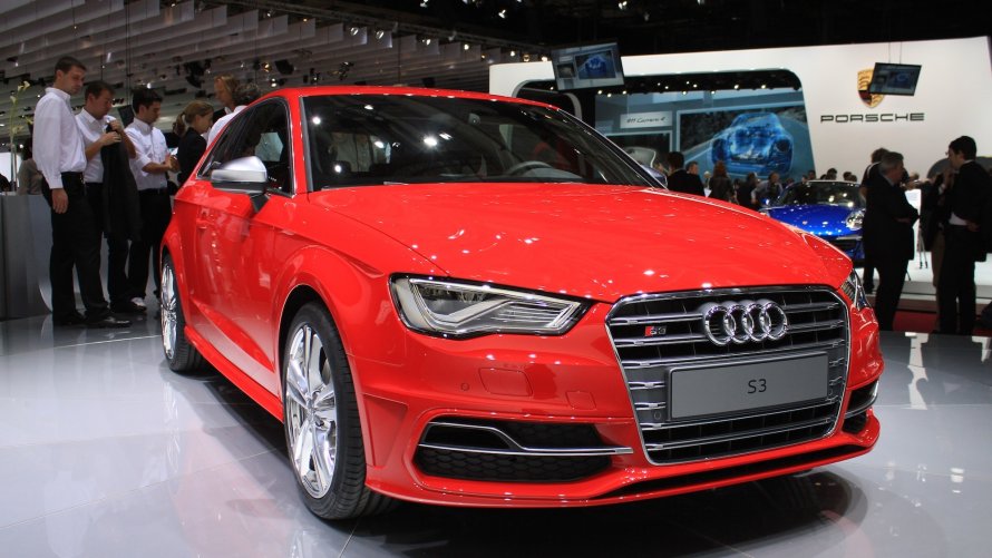 Audi v8 4c