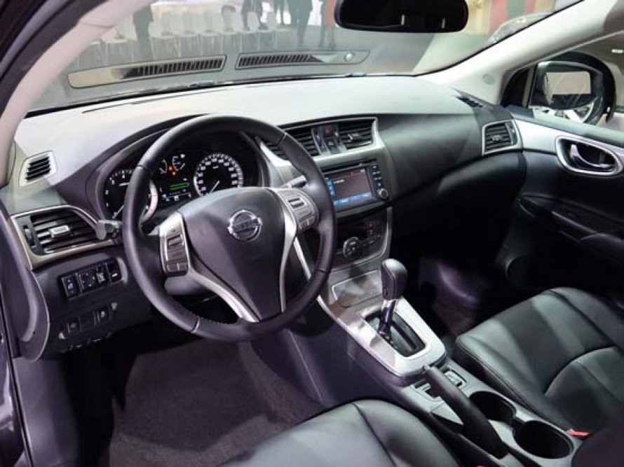 Nissan Sentra 2015