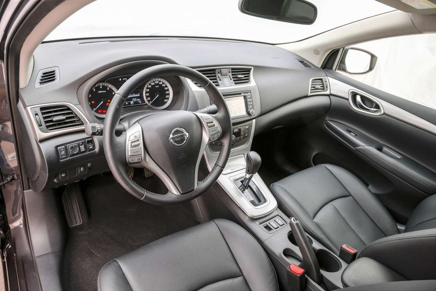 Nissan Sentra 2014 салон
