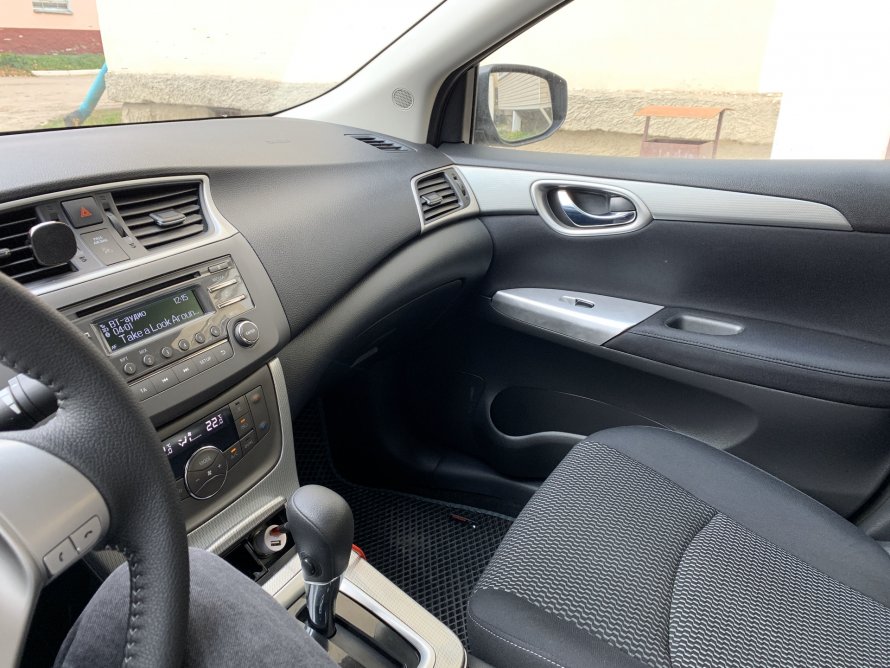 Nissan Sentra 2010 Алон