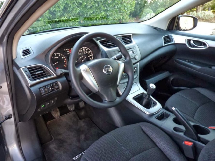 Nissan Sentra VII