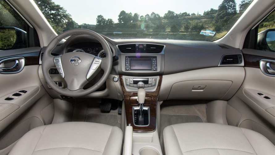 Nissan Sentra 2014 салон механика