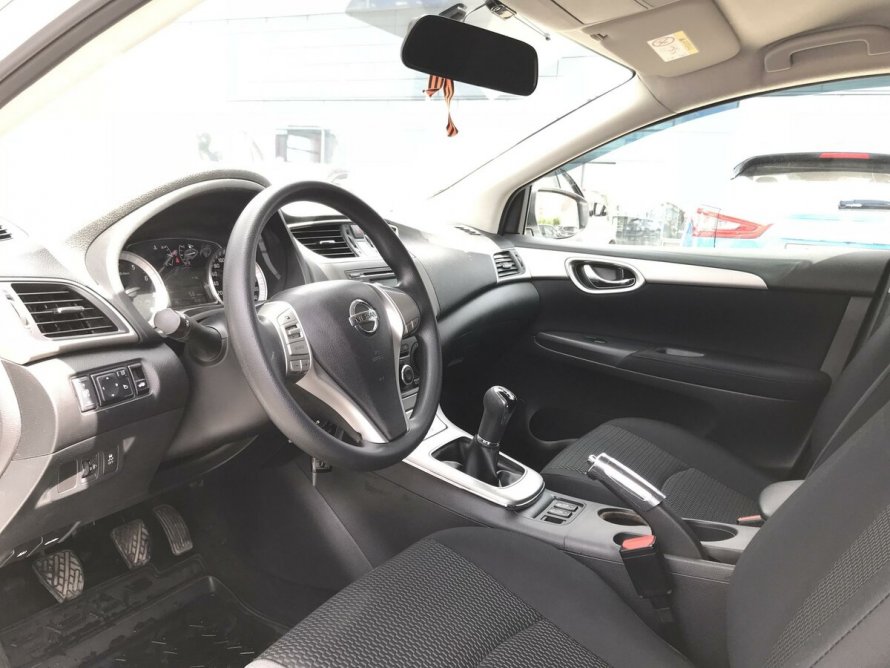 Nissan Sentra 2014 салон механика