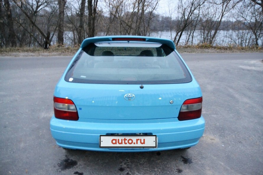 Toyota Corolla II II (l20)