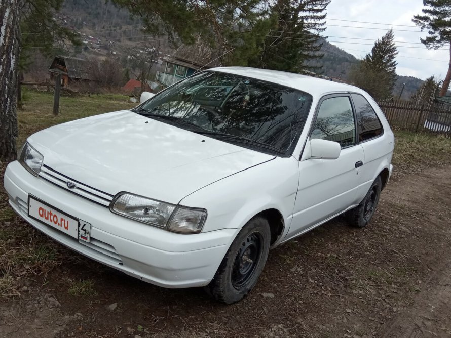Тойота Королла 2 хэтчбек 1996