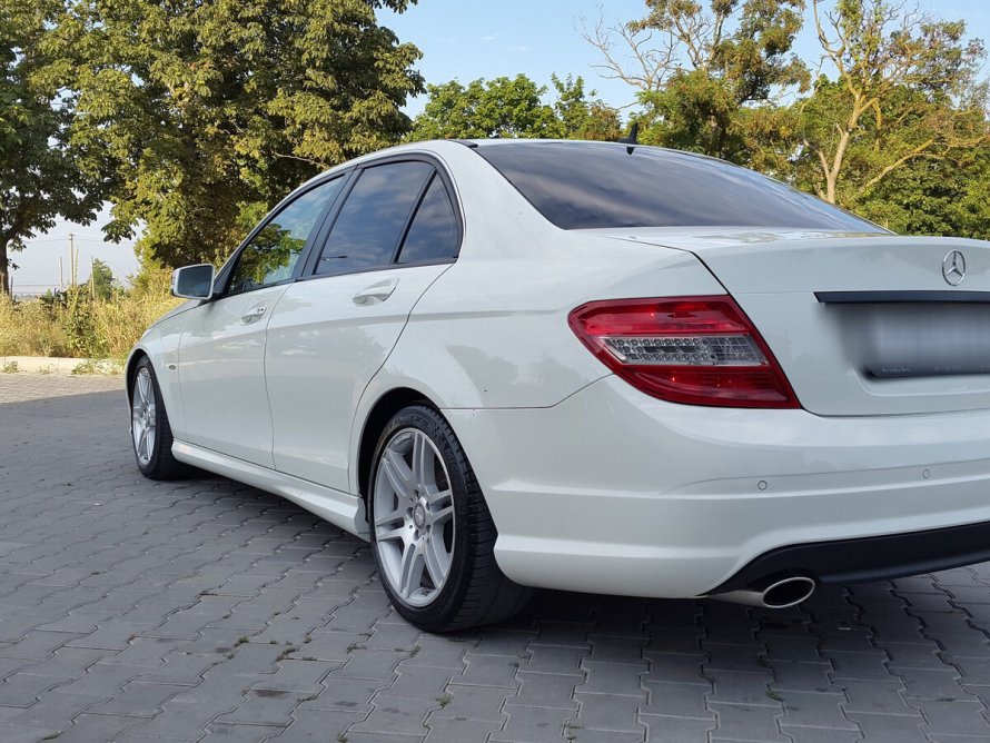 Mercedes Benz c w204