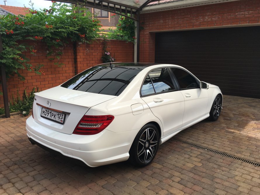 Mercedes Benz c 180 2016