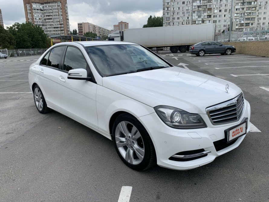 Мерседес с 180 w204 Рестайлинг