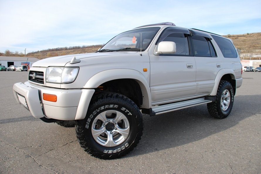 Toyota Hilux Surf 1996