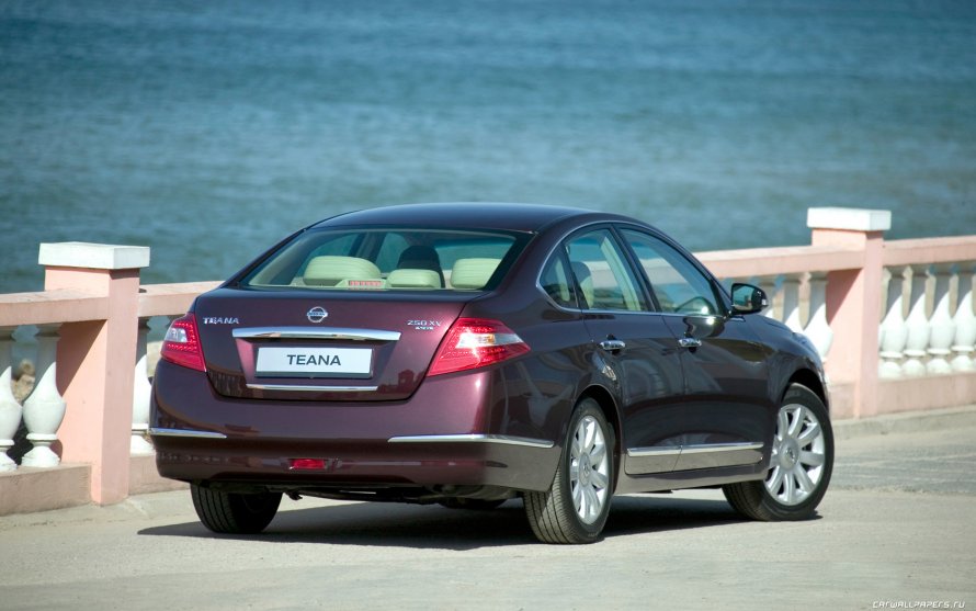 Nissan Teana j32