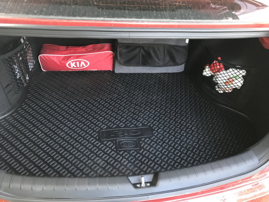 Kia Rio 3 багажник
