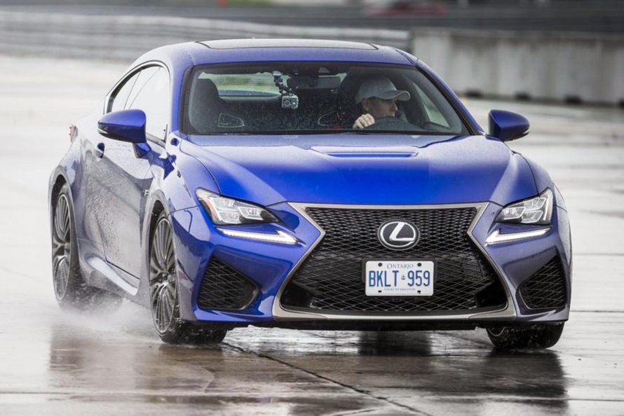 Lexus f Sport 14