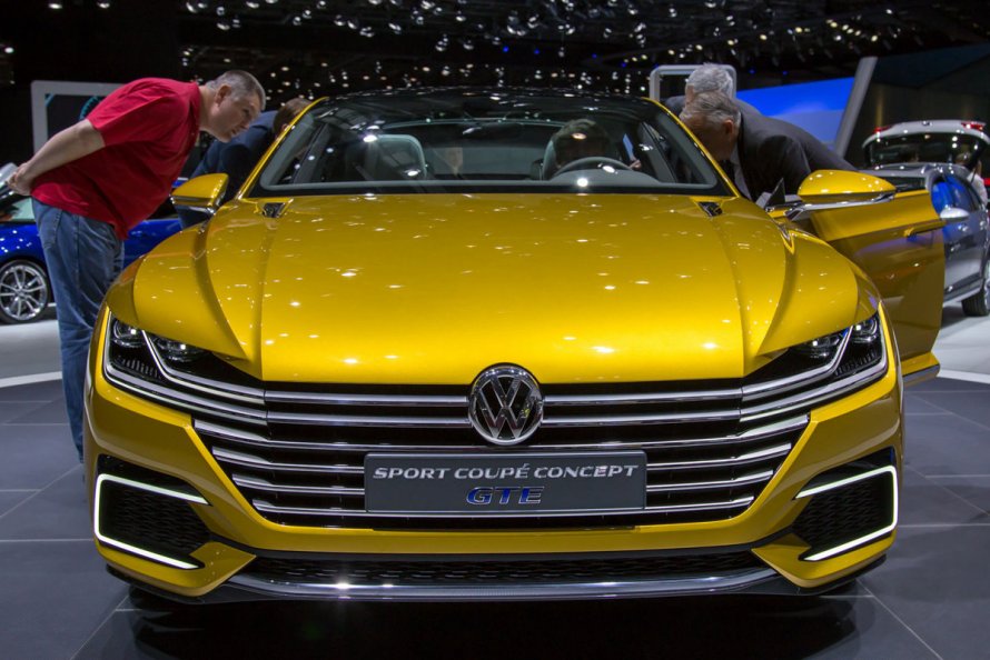 VW Golf 8