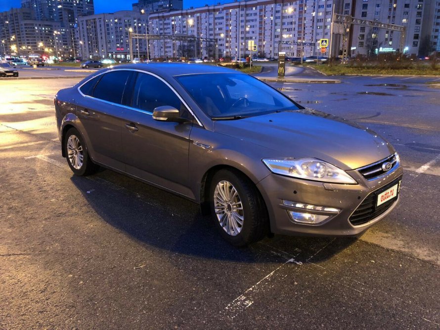 Ford Mondeo лифтбек 2011
