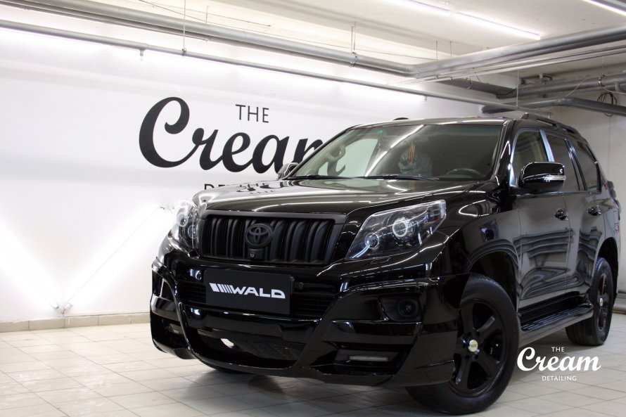 Toyota Land Cruiser Prado Black Onyx