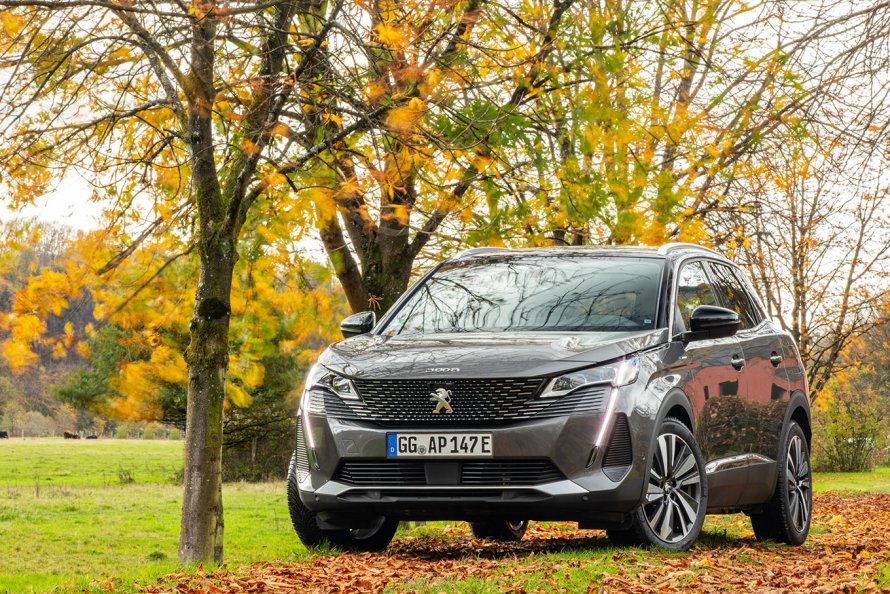 Новый Peugeot 3008 2022