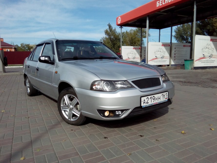 Daewoo Nexia n150 белая