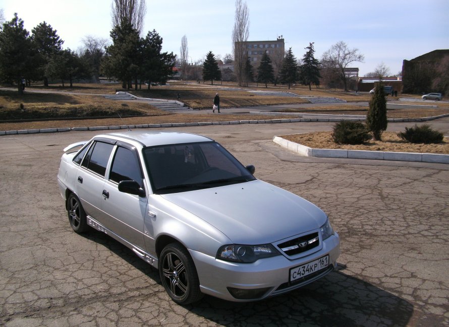 Nexia Daewoo n150 серебристая